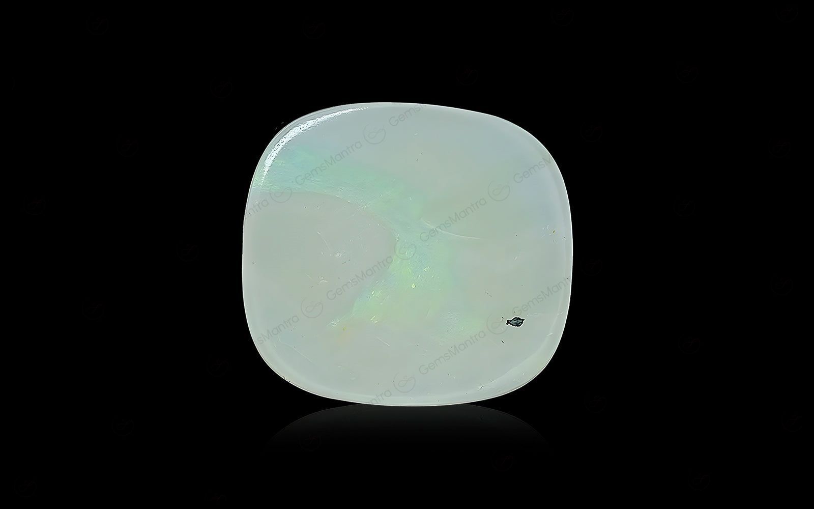 Opal (8.41 Carats)