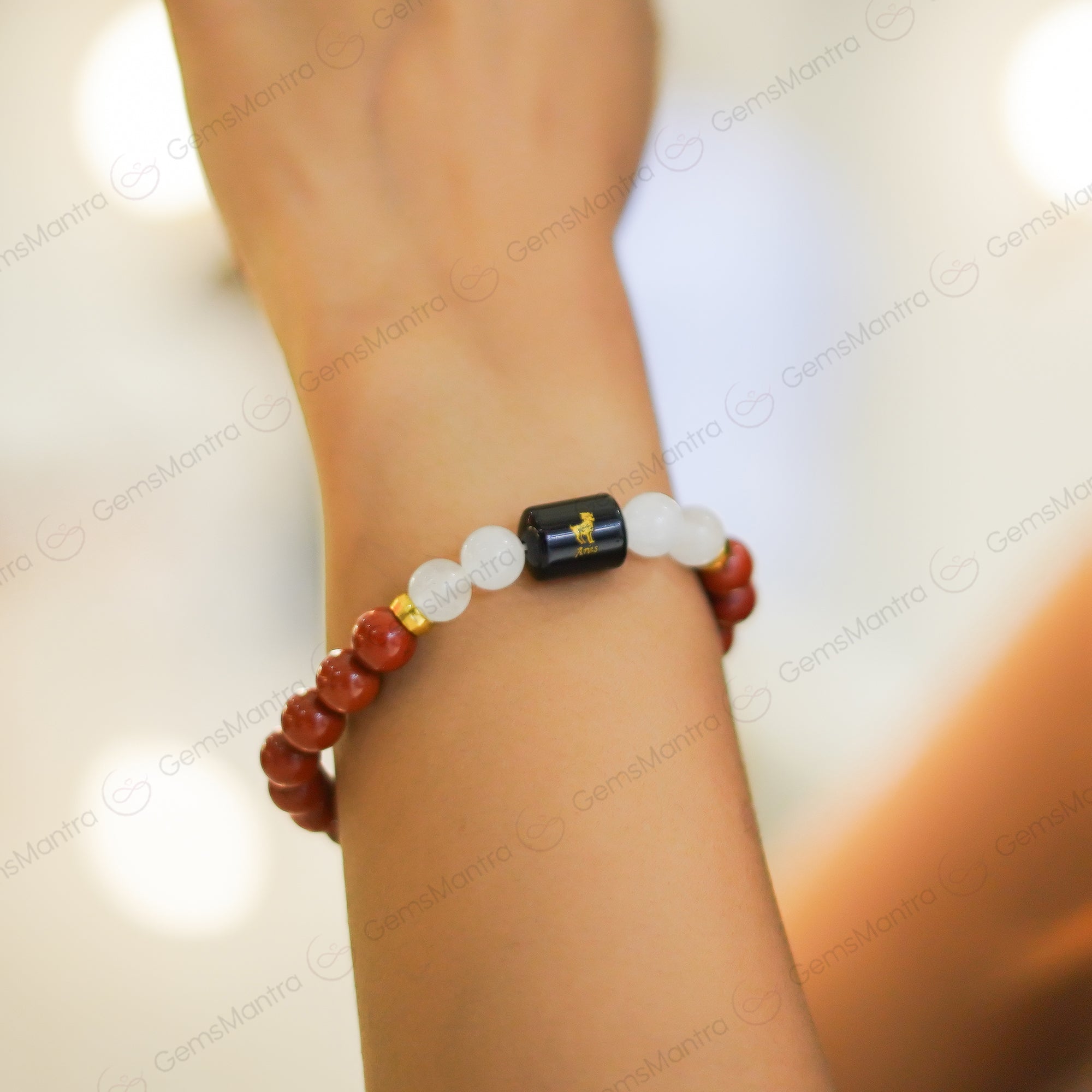 Aries Zodiac Mesh Rashi Bracelet with Red Jasper & Moonstone