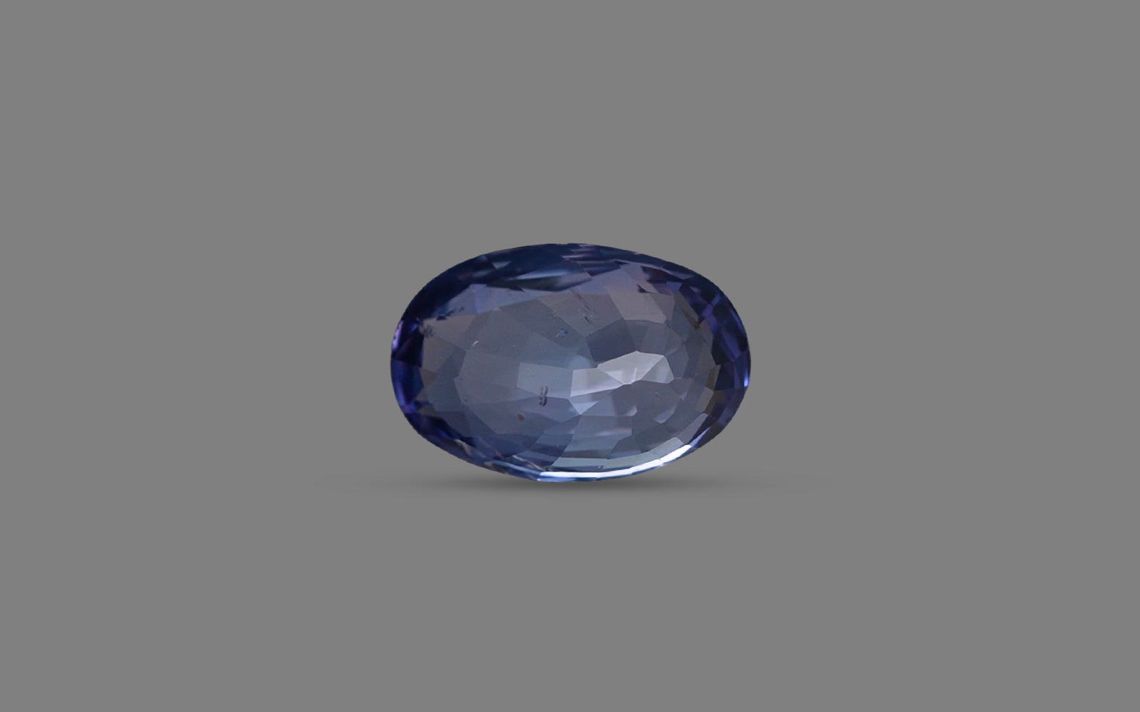 Blue Sapphire - 4.88 Carats