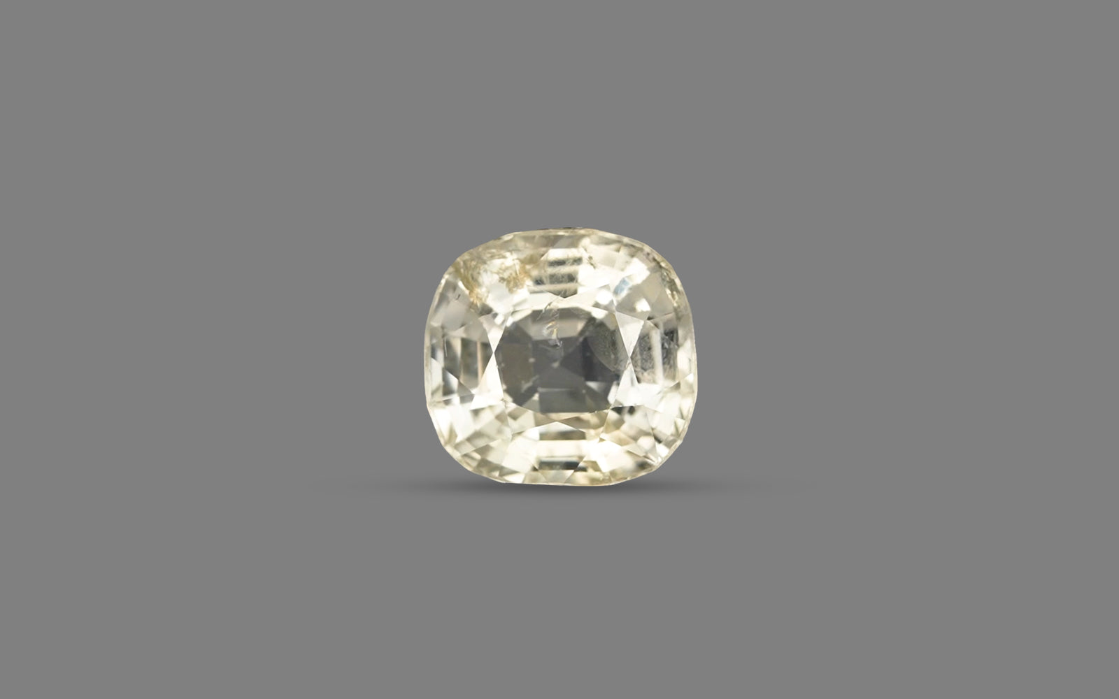 Yellow Sapphire - 4.53 Carats