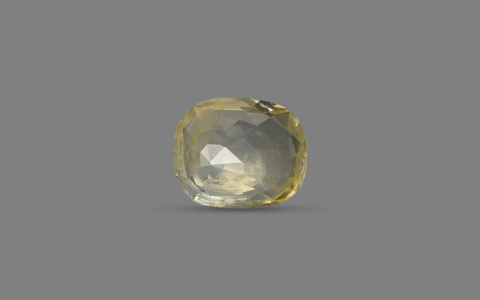 Yellow Sapphire - 5.66 Carats