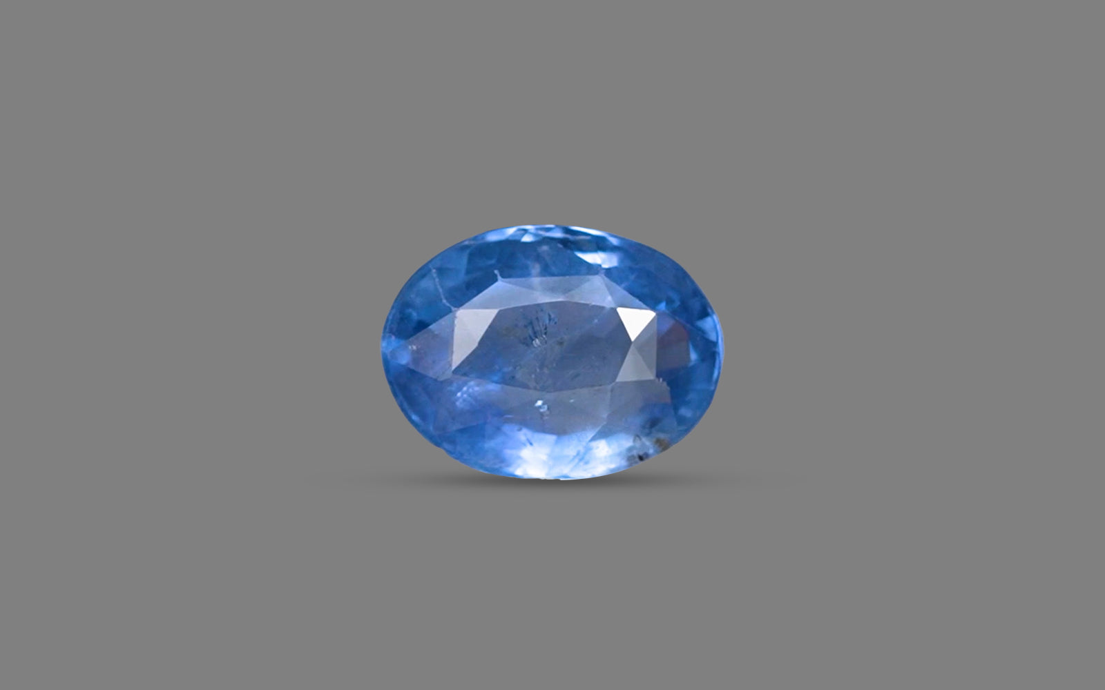 Blue Sapphire - 4.64 Carats