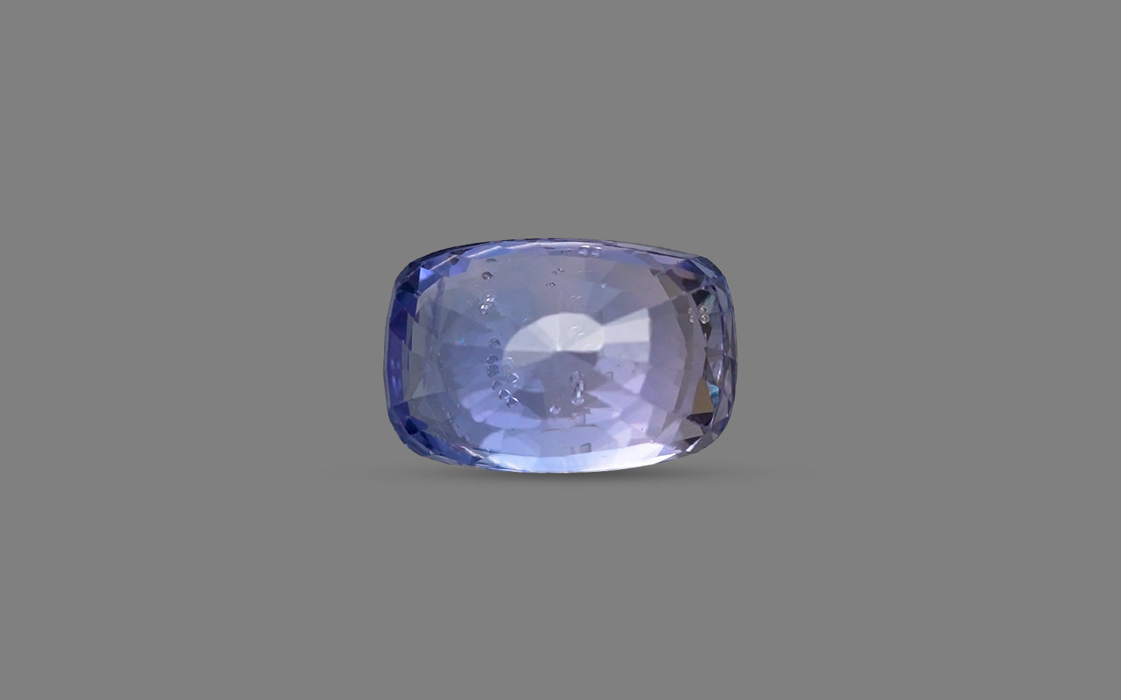 Blue Sapphire - 7.02 Carats