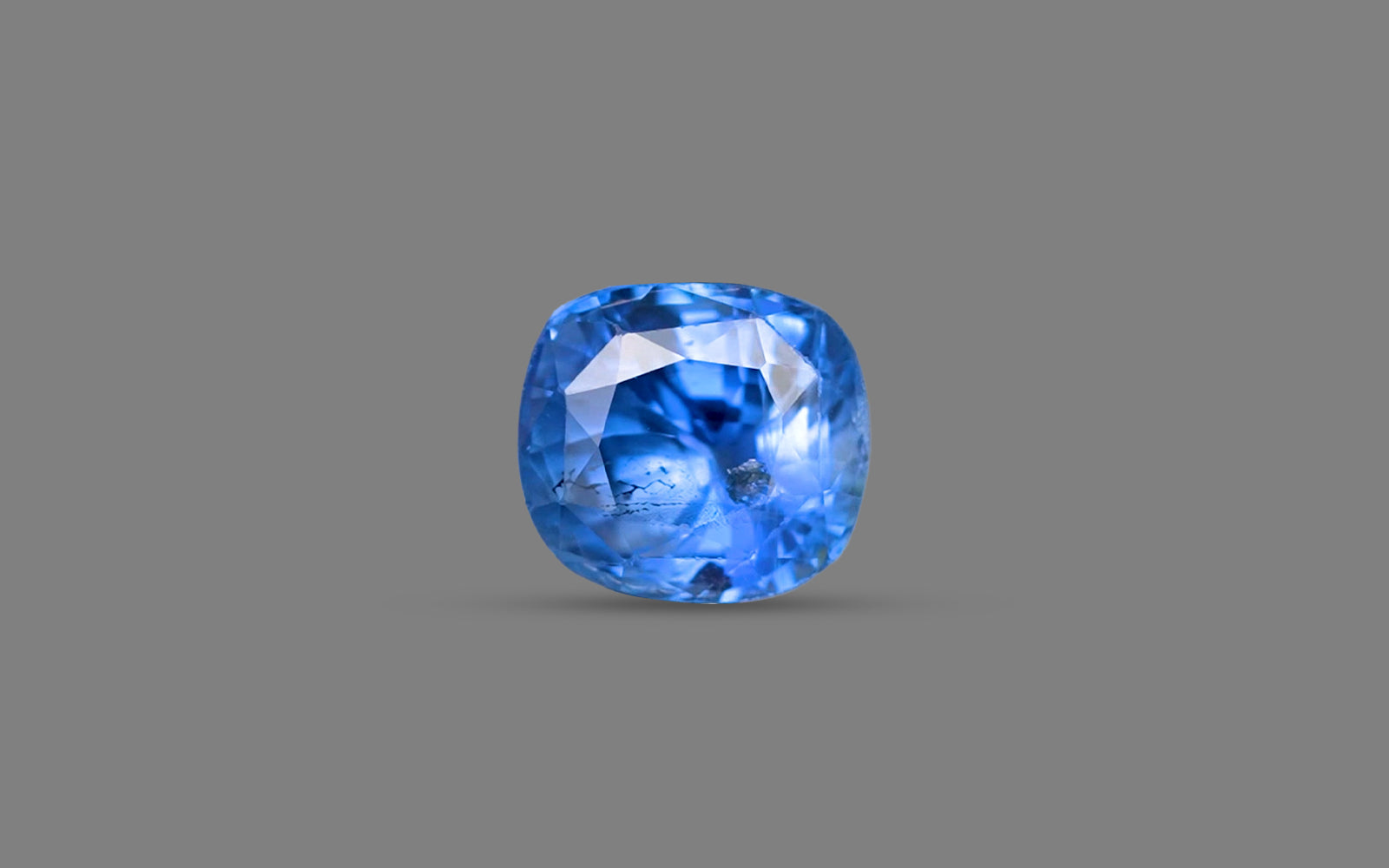 Blue Sapphire - 4.85 Carats