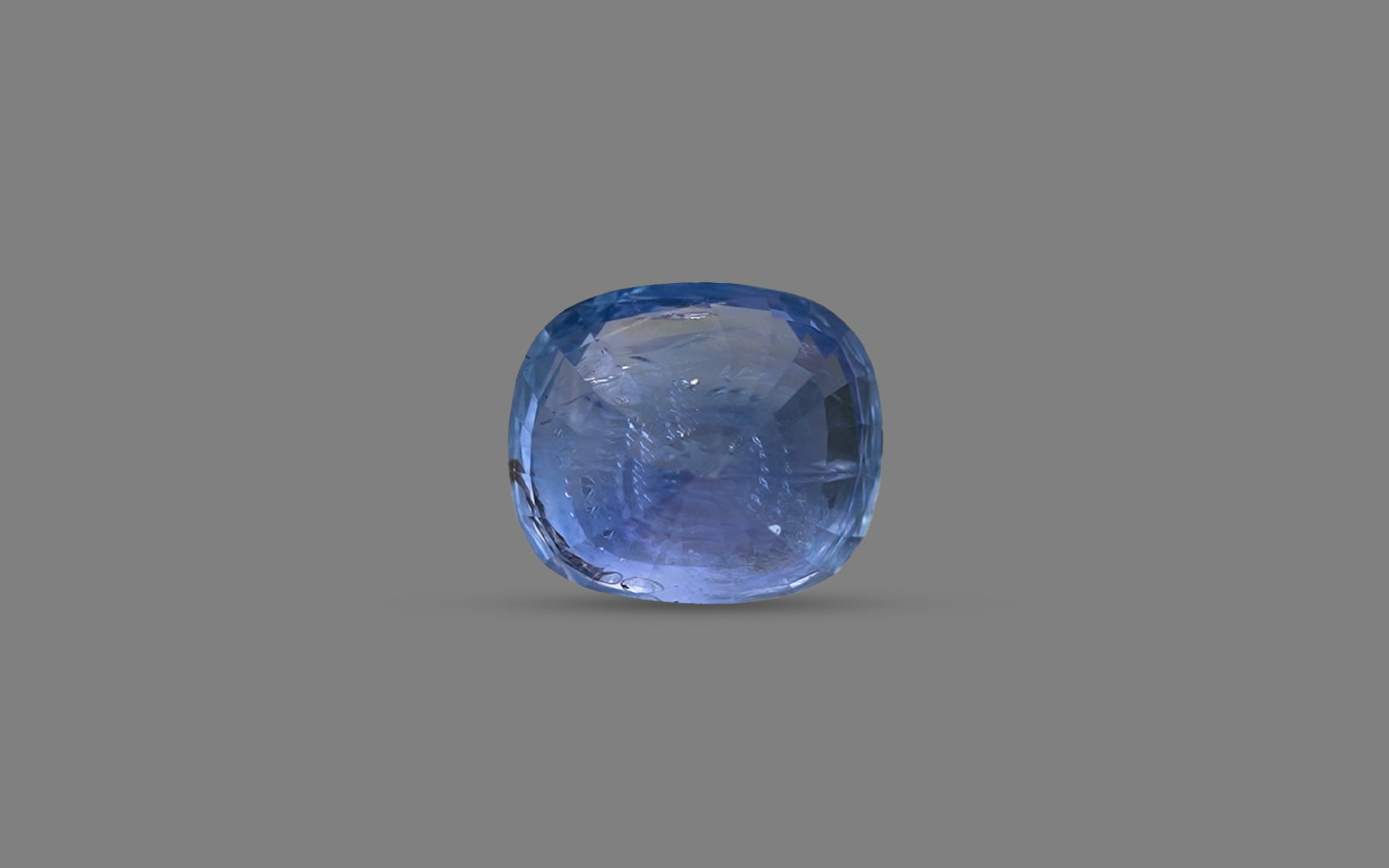 Blue Sapphire - 7.68 Carats