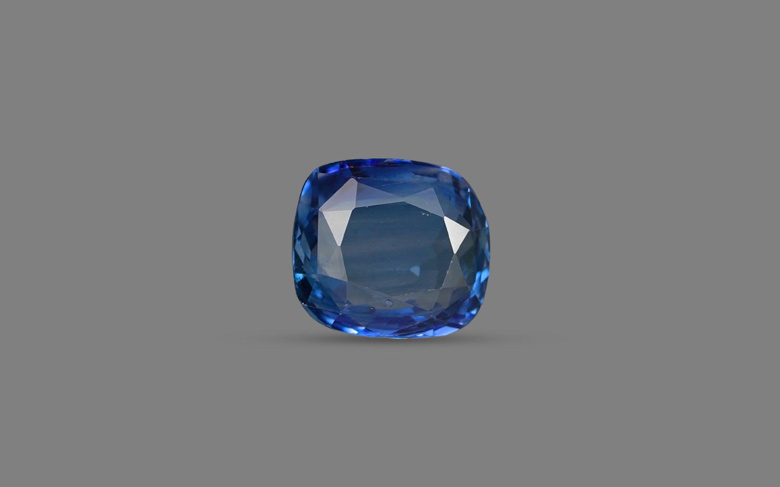 Blue Sapphire - 4.77 Carats