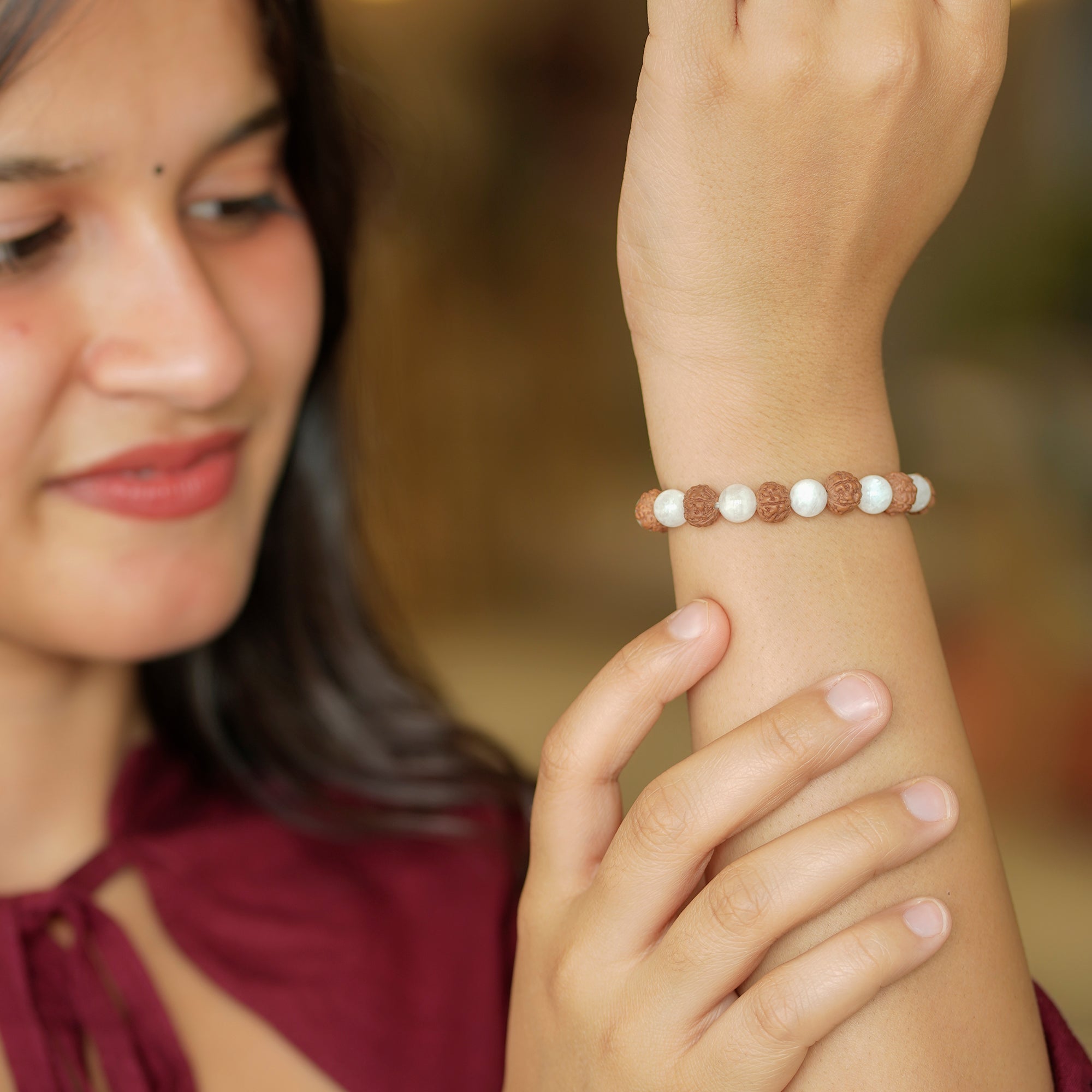Pisces (मीन राशि) Bracelet – Moonstone & 5 Mukhi Rudraksha
