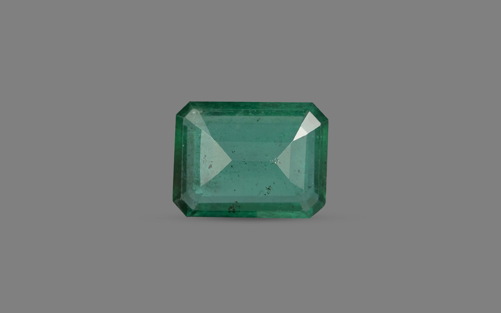 Emerald (Panna) - 4.69 Carats