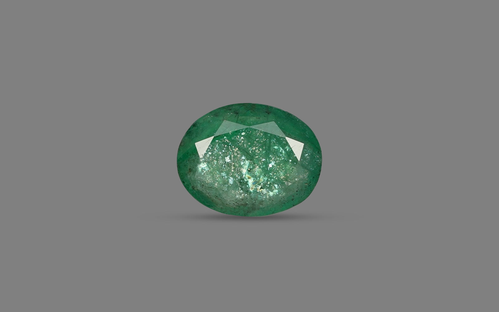 Emerald (Panna) - 4.7 Carats