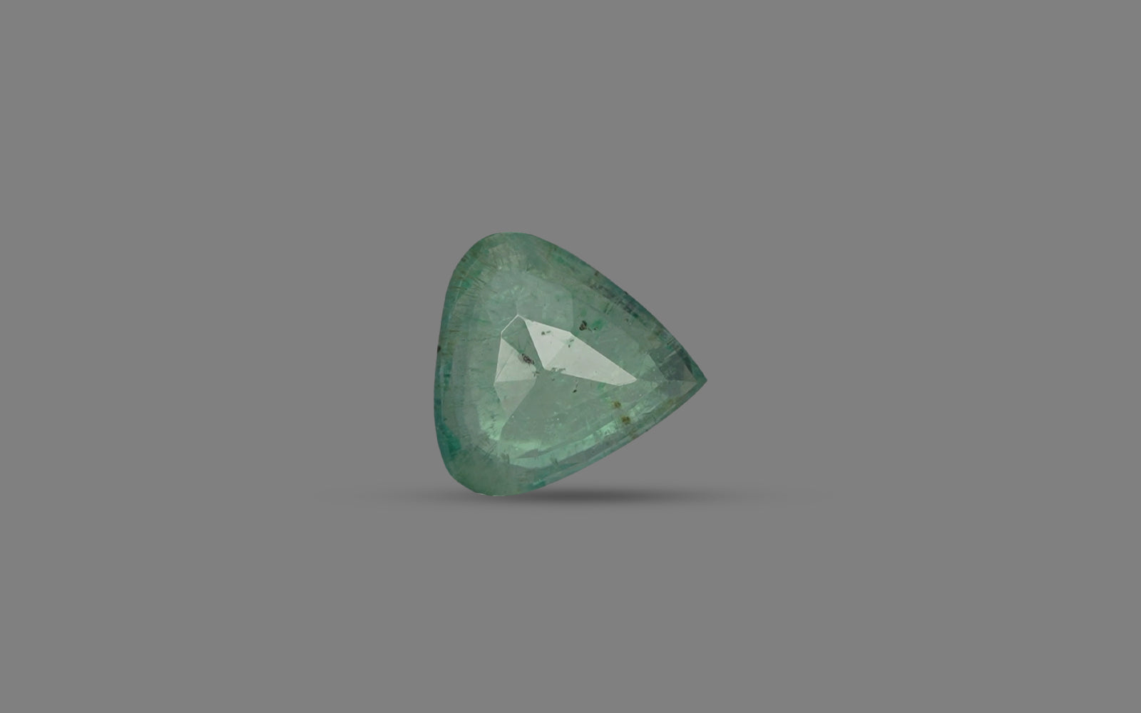 Emerald (Panna) - 4.56 Carats