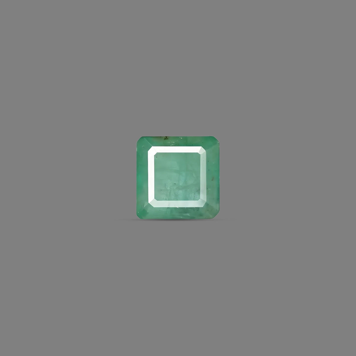 Emerald (8.27 Carats)