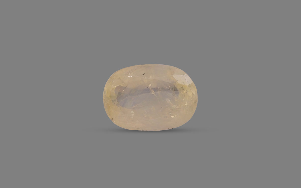 Yellow Sapphire (Pukhraj) – 7.88 Carat / 8.75 Ratti