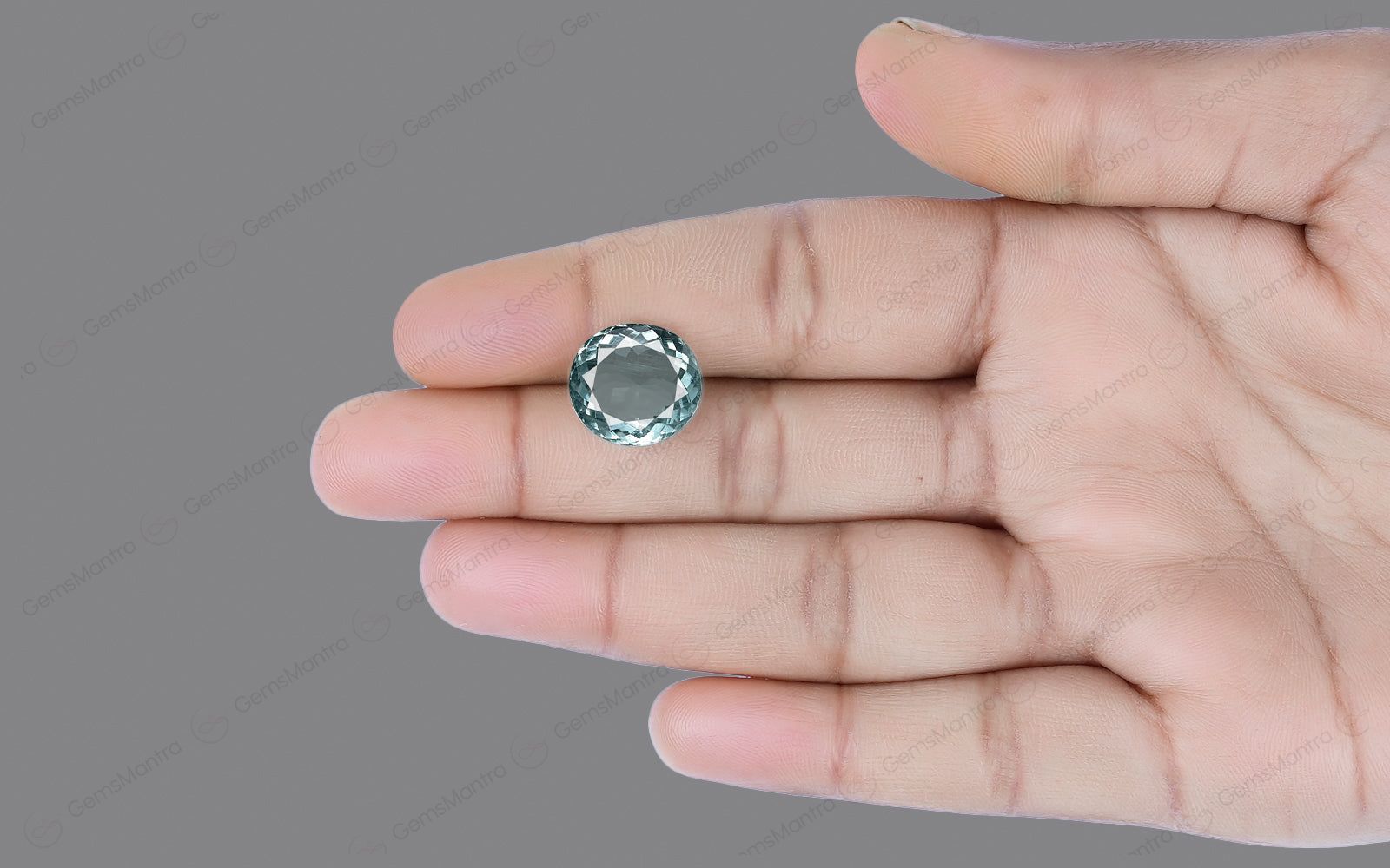Aquamarine - 8.8 Carats
