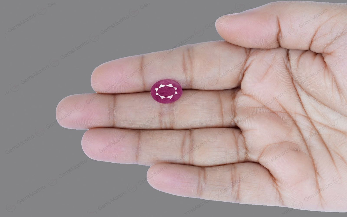Ruby - 4.04 Carats – view 3
