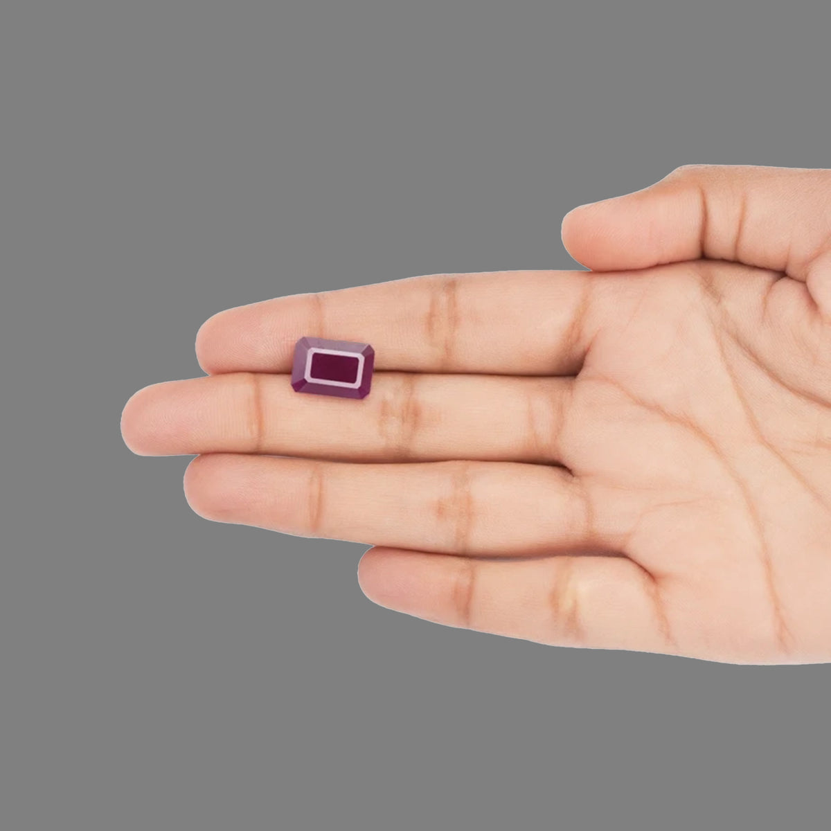 Ruby - 6.61 Carats