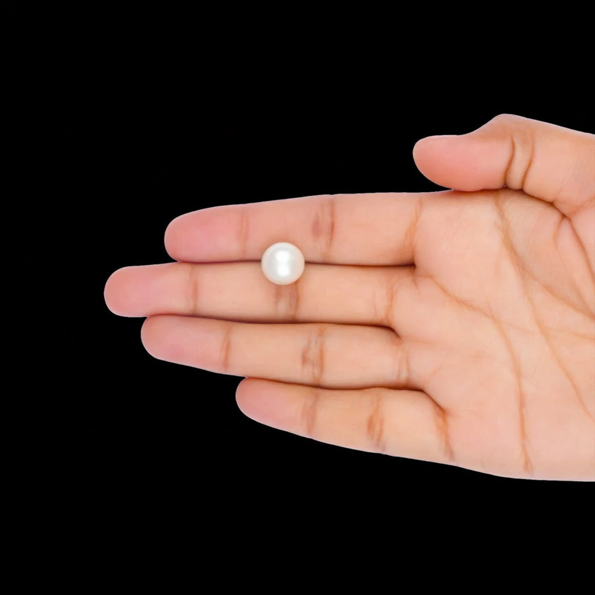 South Sea Pearl - 9.24 Carats