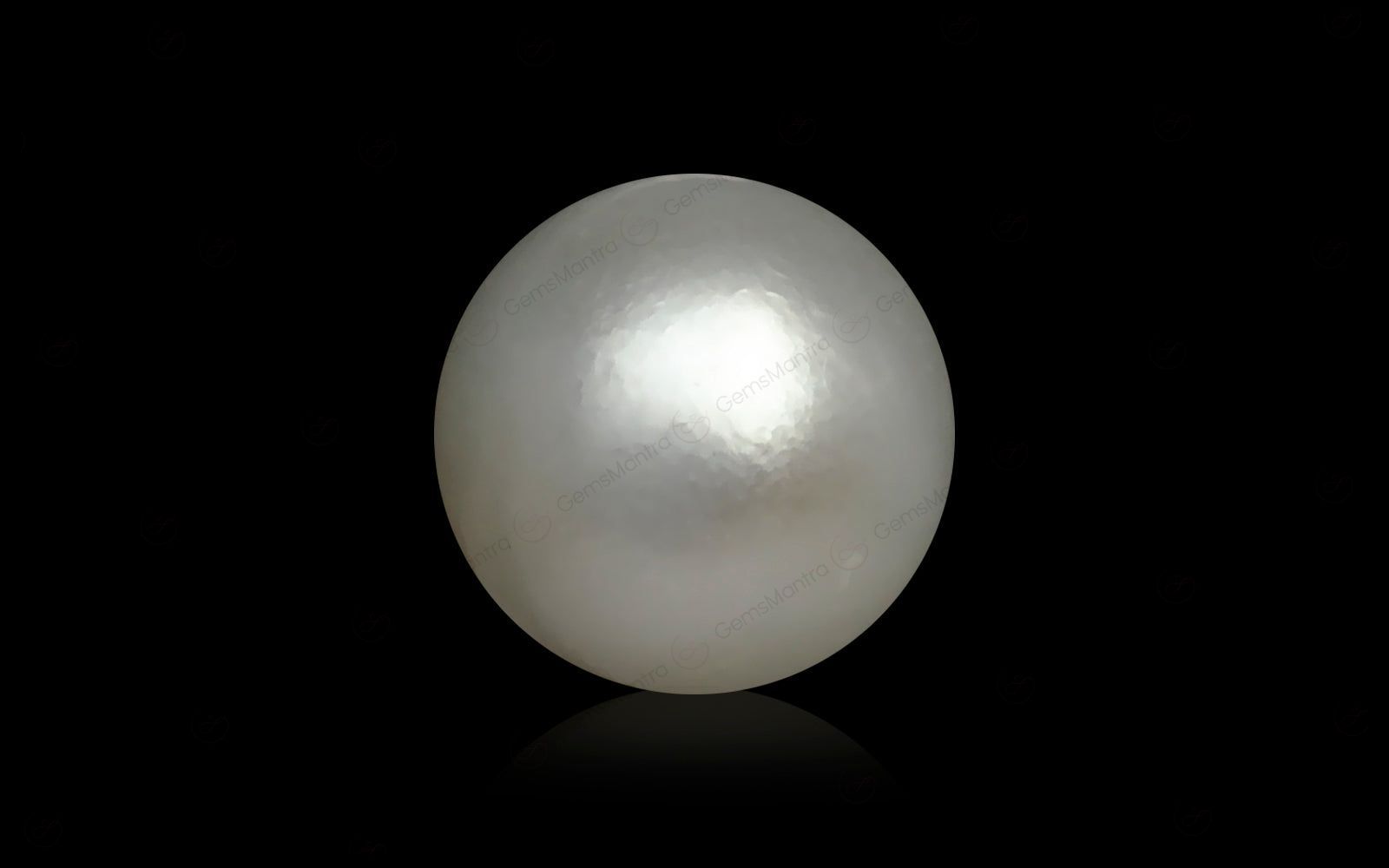 South Sea Pearl - 9.57 Carats