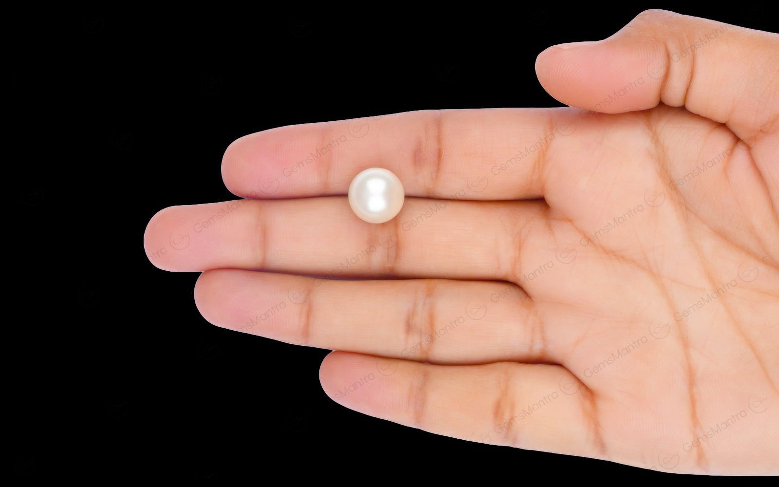 South Sea Pearl - 9.26 Carats