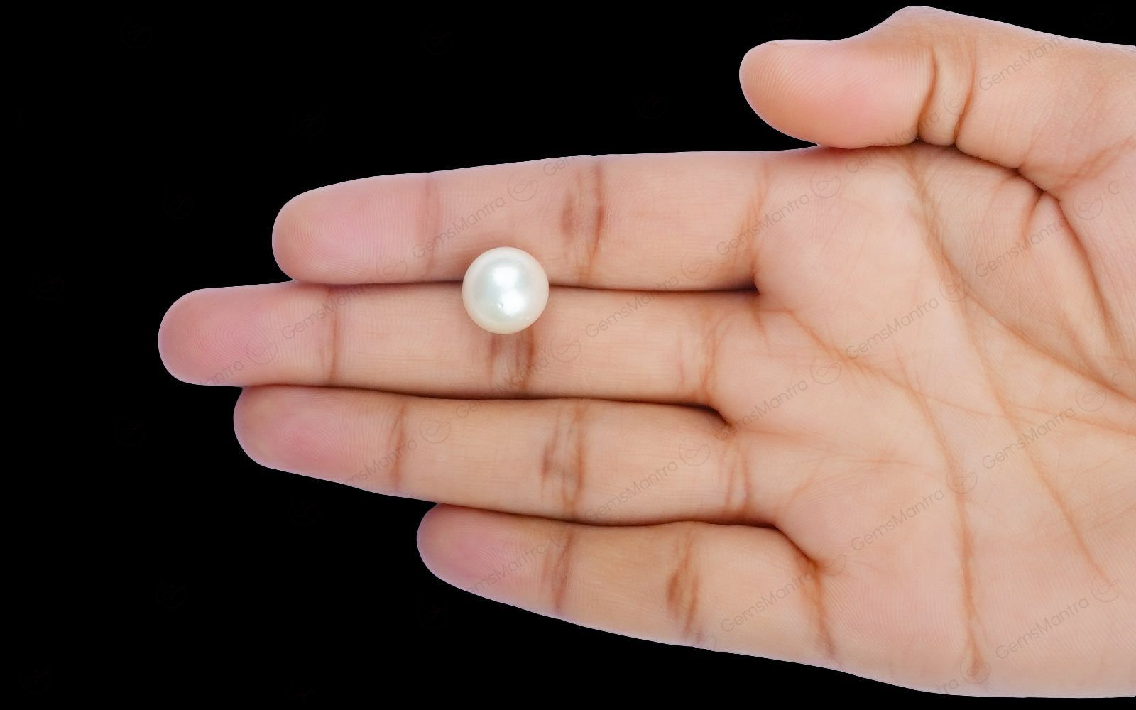 South Sea Pearl - 10.82 Carats