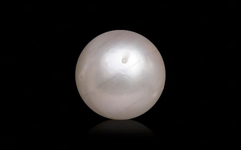 South Sea Pearl - 10.16 Carats