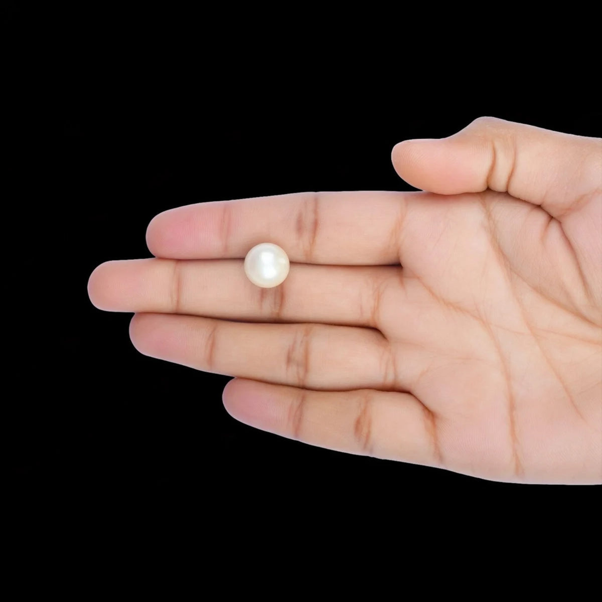South Sea Pearl - 10.11 Carats