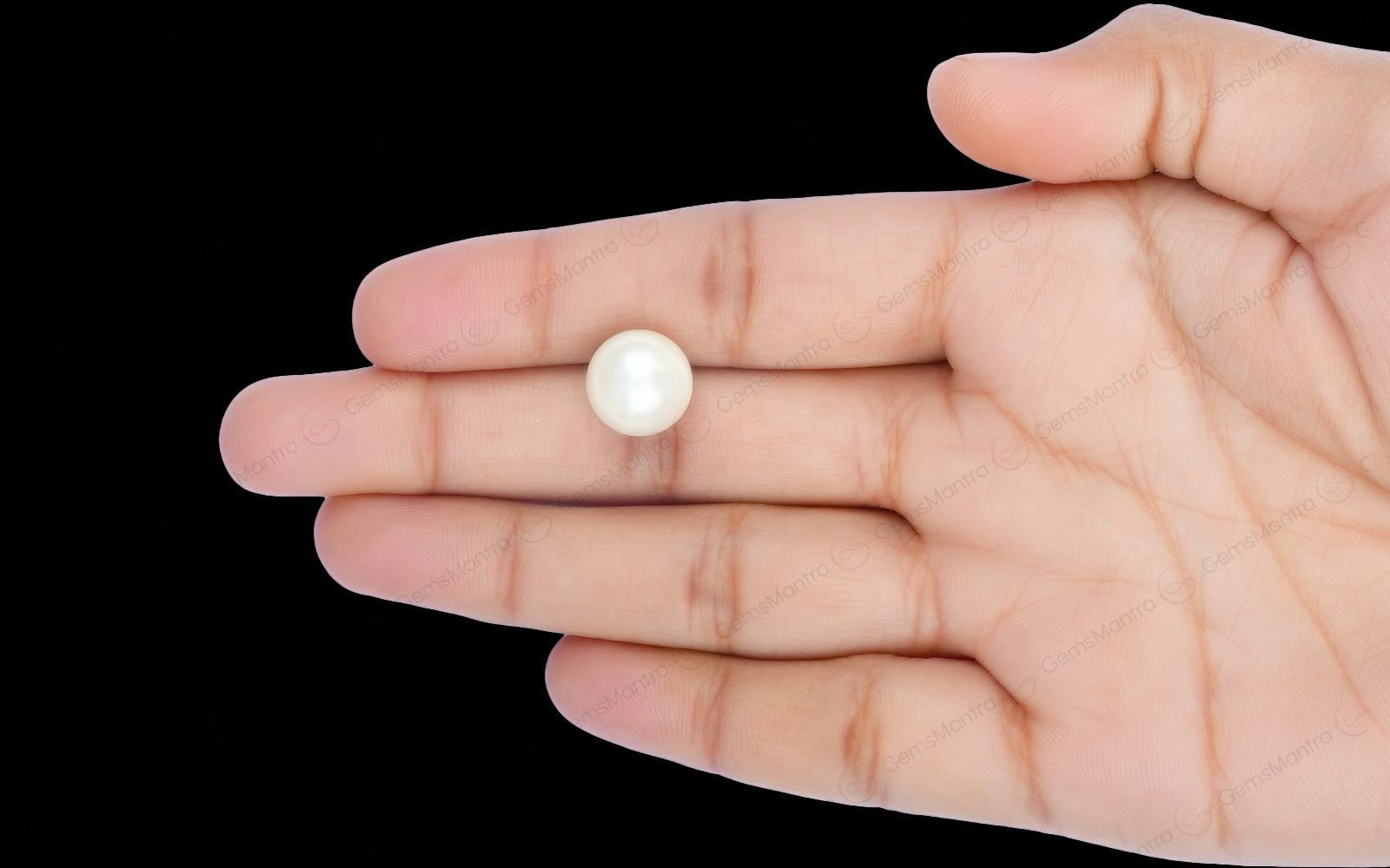 South Sea Pearl - 10.26 Carats