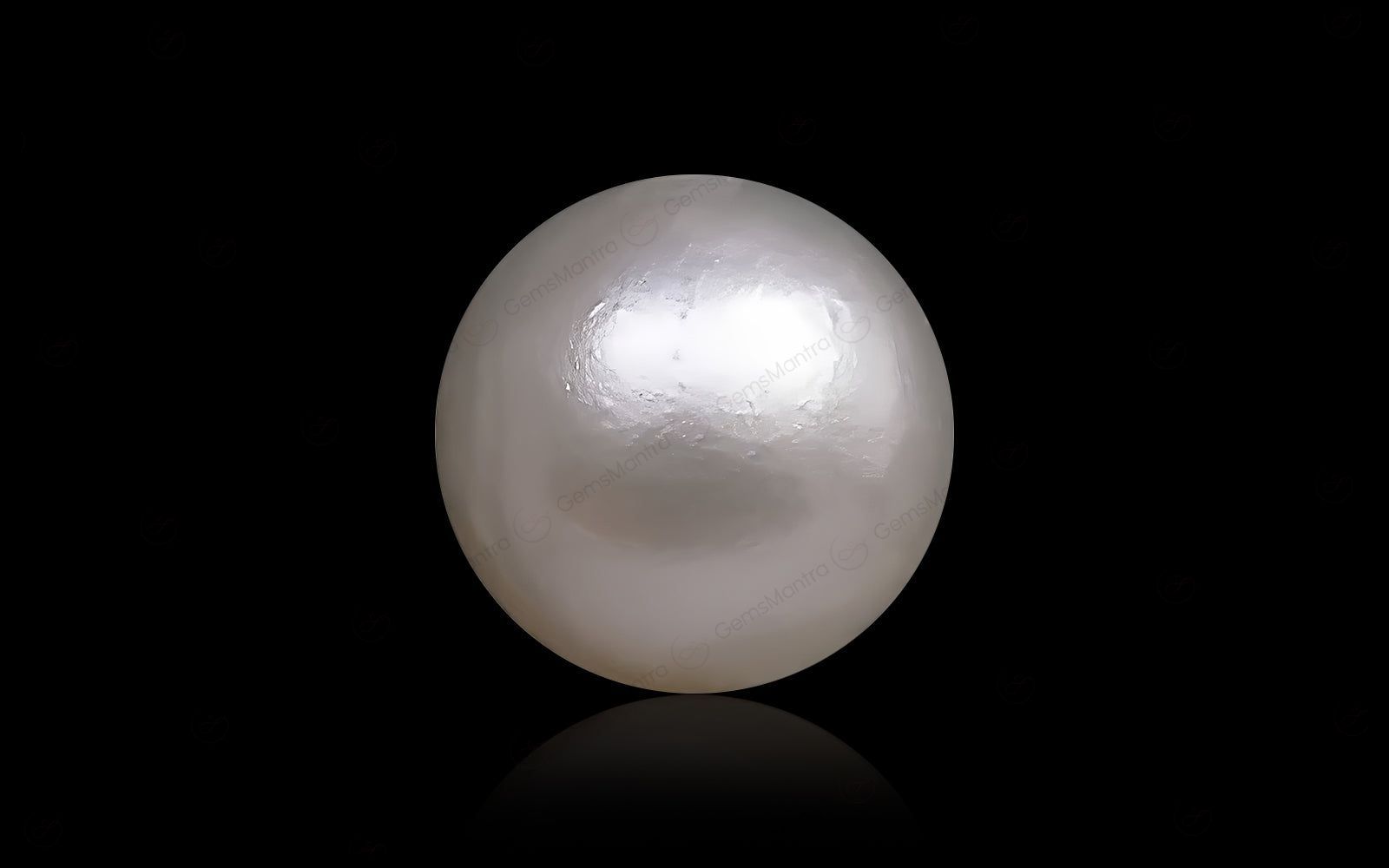 South Sea Pearl - 11.2 Carats
