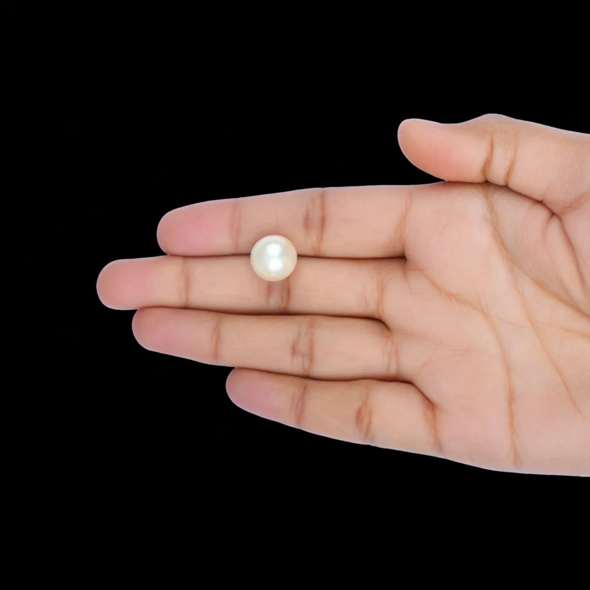South Sea Pearl - 11.43 Carats