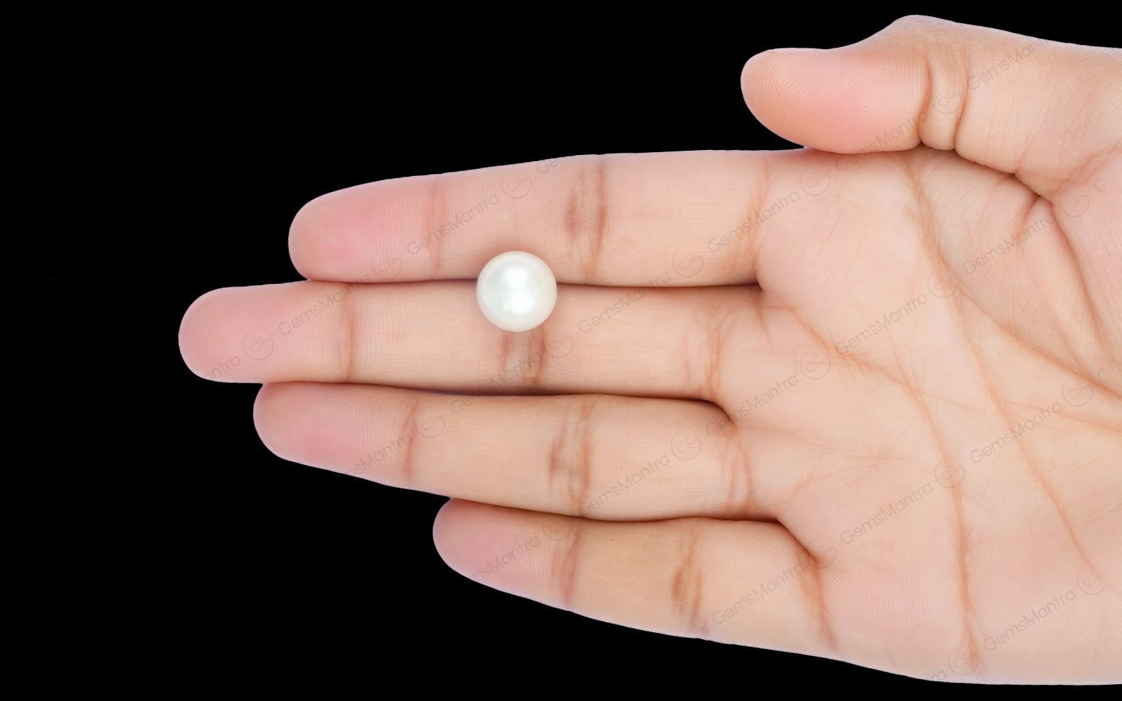 South Sea Pearl - 9.16 Carats