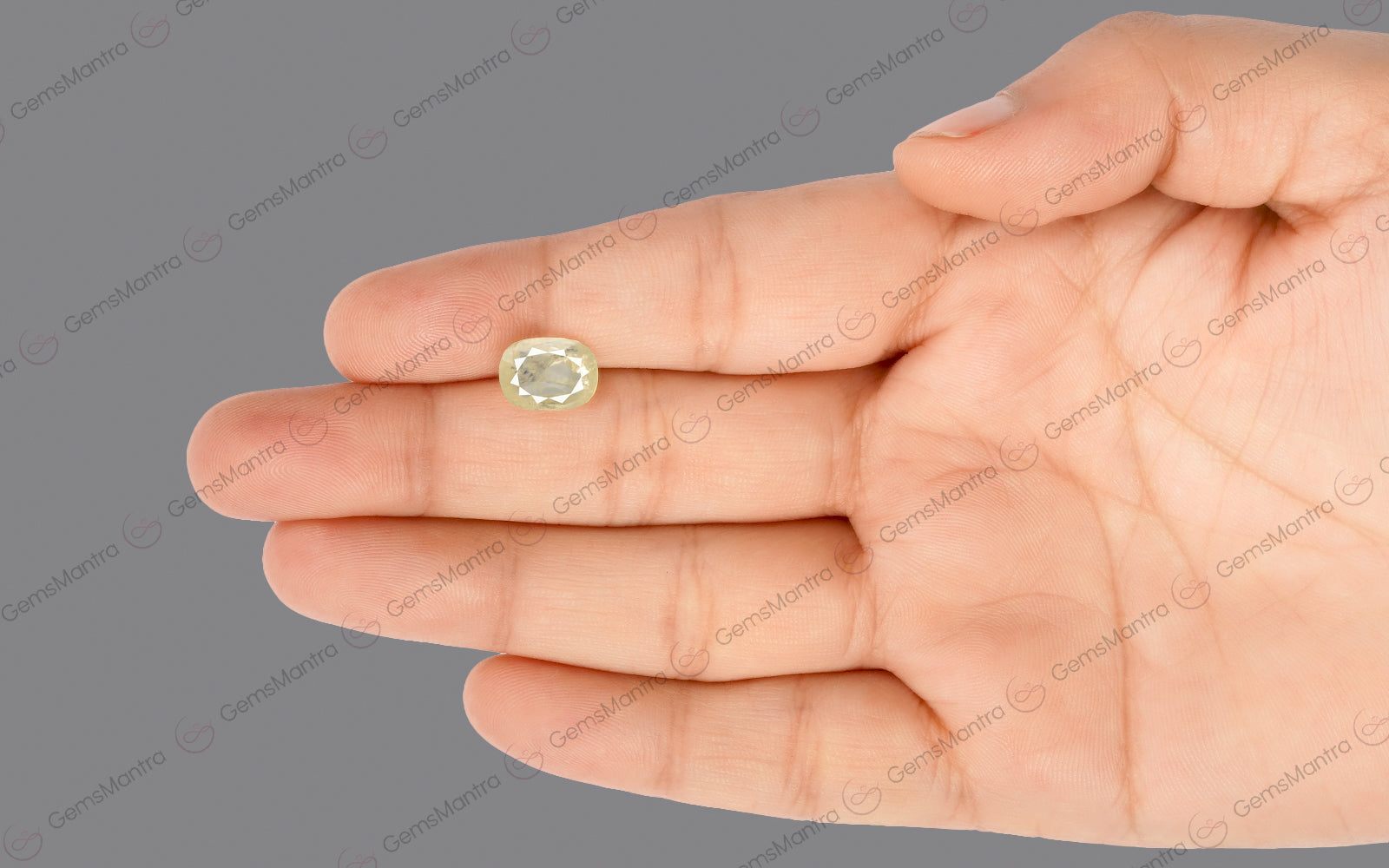 Yellow Sapphire - 4.2 Carats