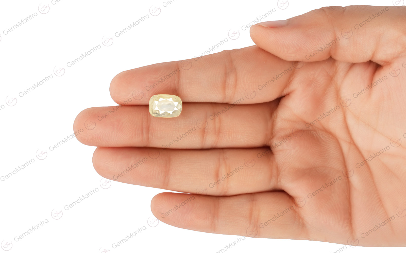 Yellow Sapphire - 6.77 Carats