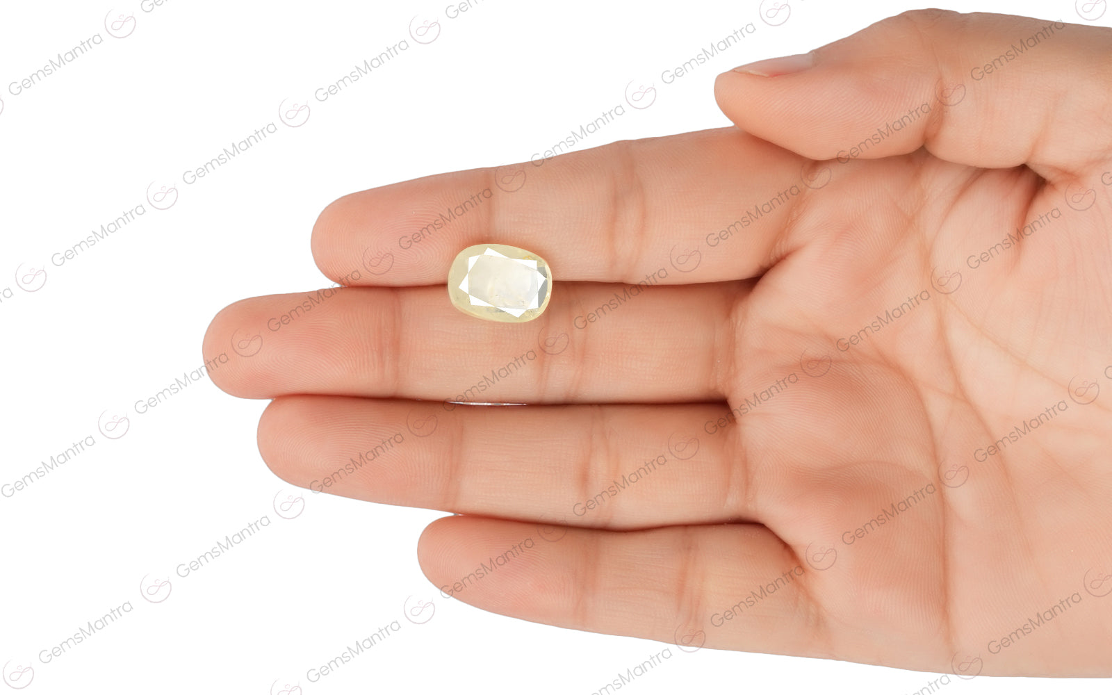 Yellow Sapphire - 6.86 Carats