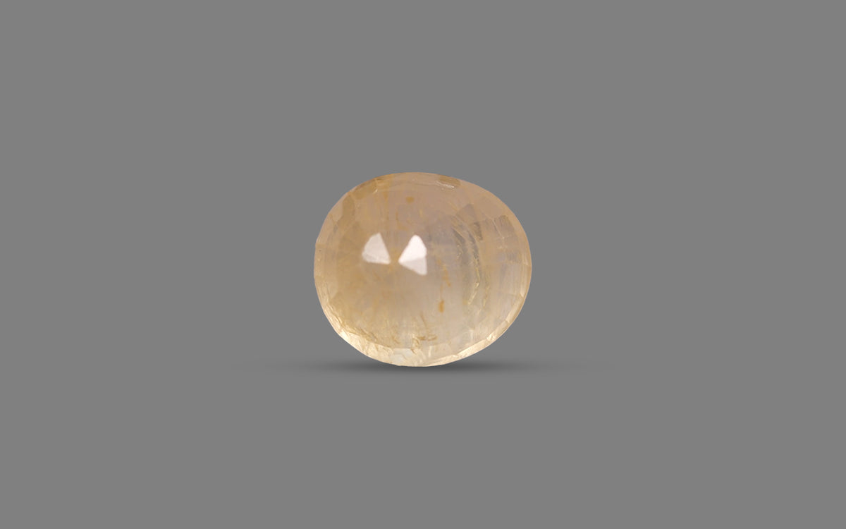 Yellow Sapphire (Pukhraj) – 5.02 Carat / 5.57 Ratti