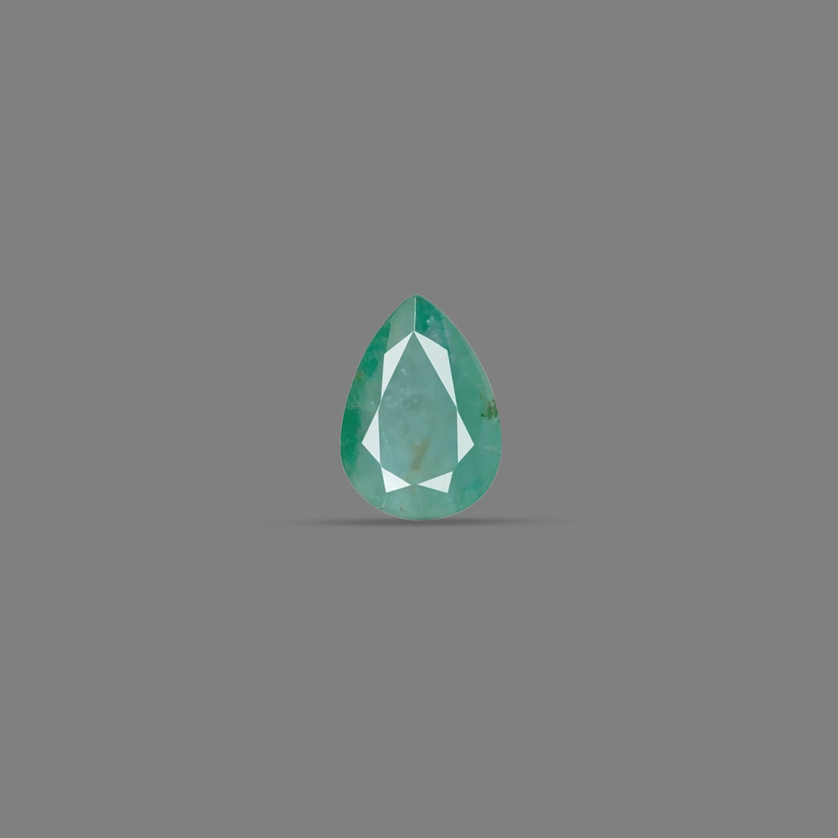 Emerald - 4.56 Carats