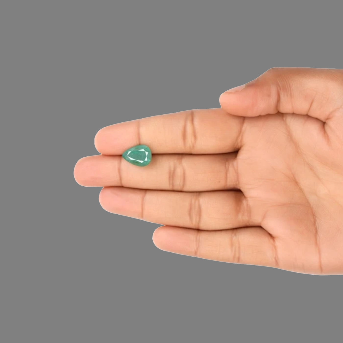 Emerald - 4.35 Carats