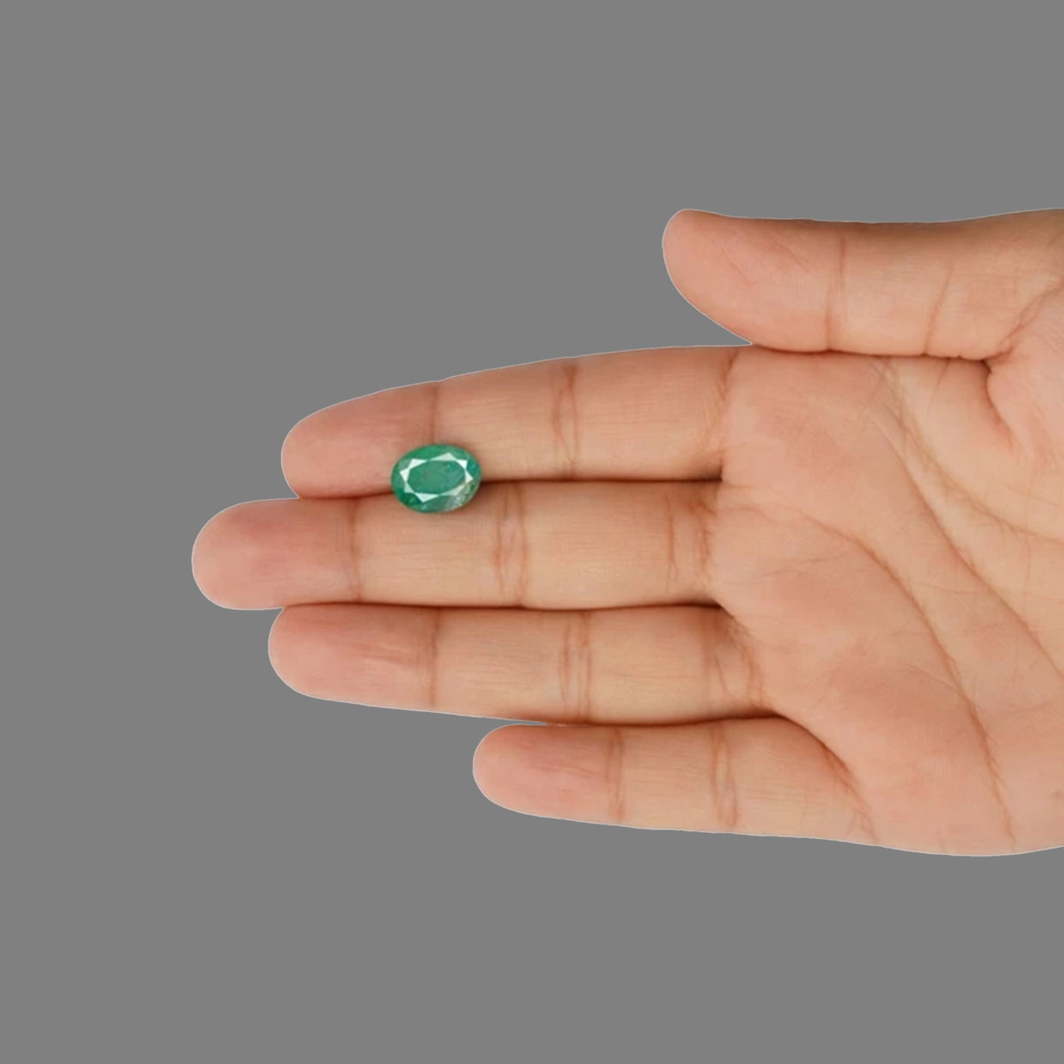 Emerald - 4.79 Carats
