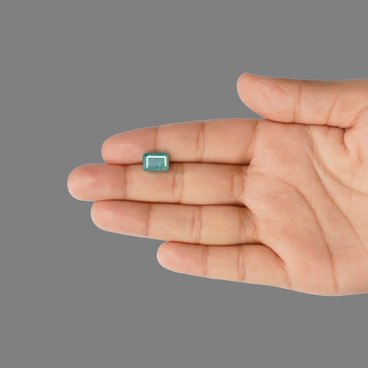 Emerald - 3.36 Carats