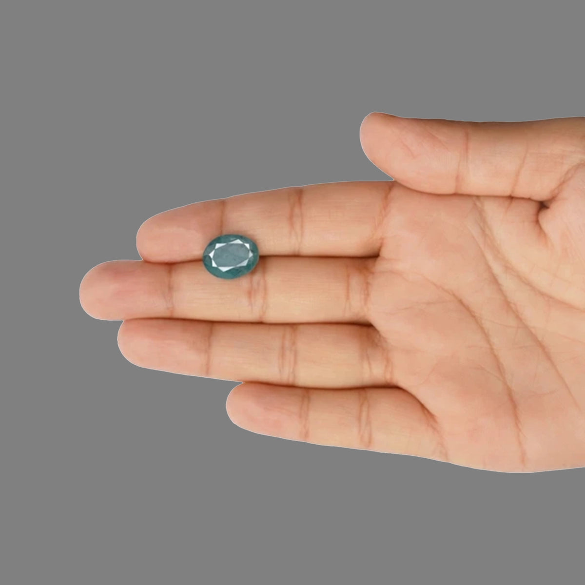 Emerald - 5.49 Carats