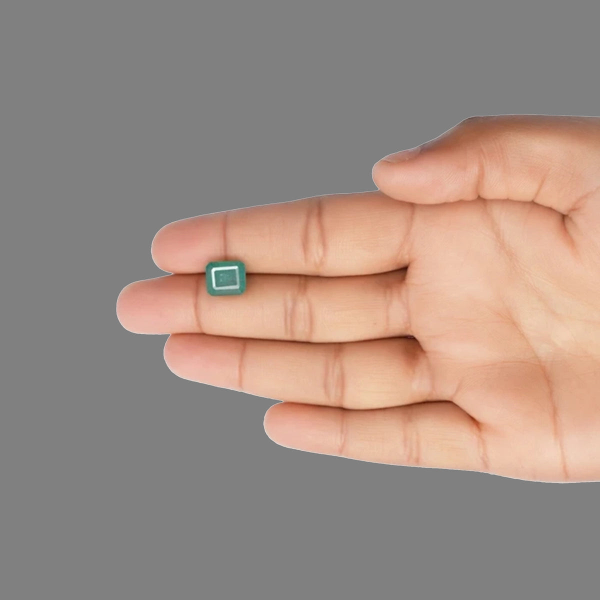 Emerald - 5.58 Carats