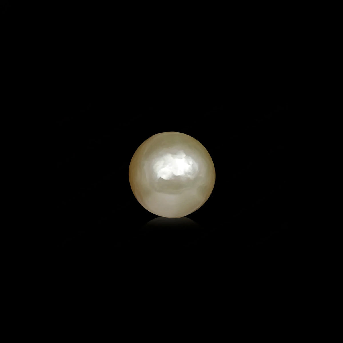 Golden Pearl - 6.71 Carats