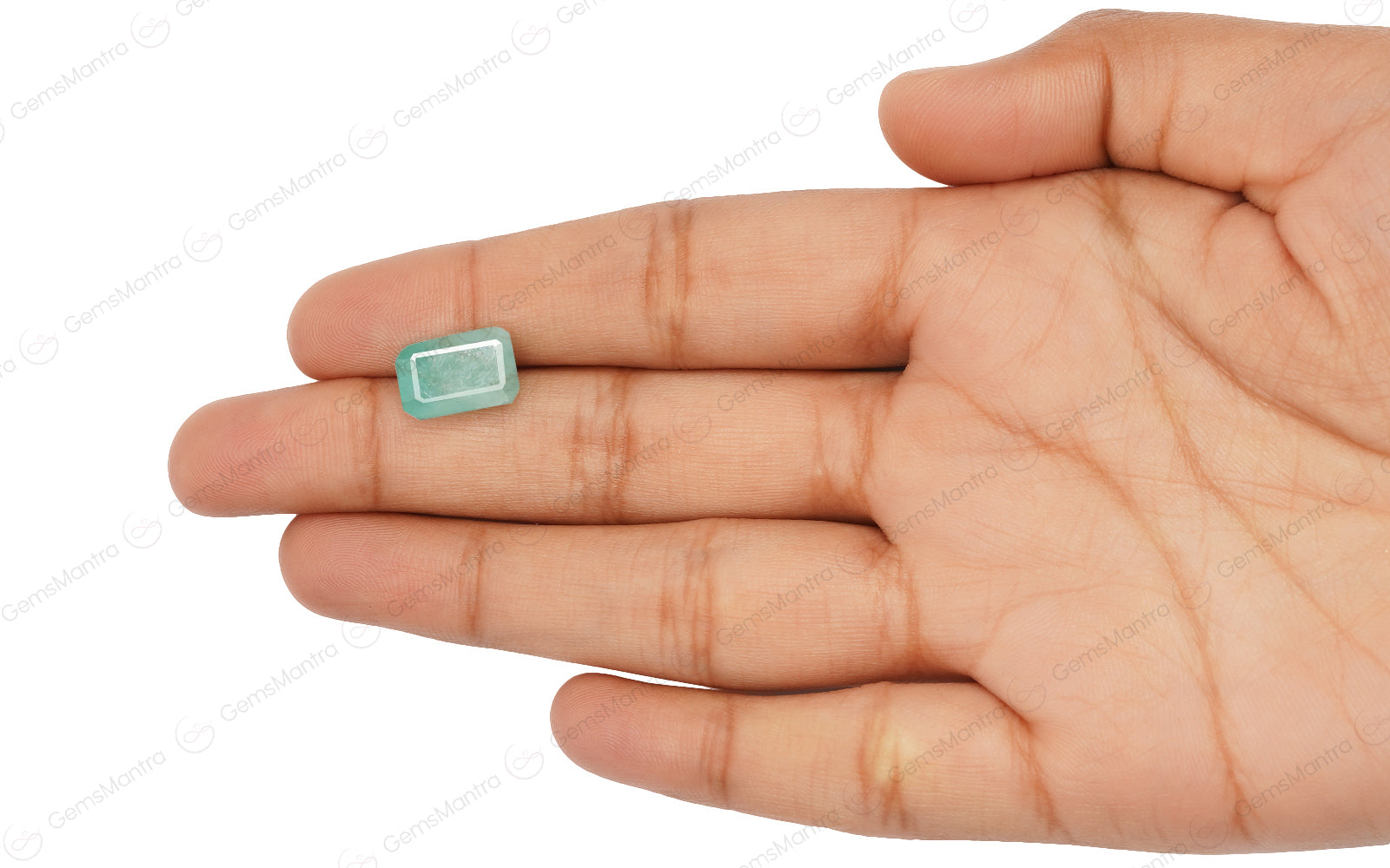 Emerald - 4.92 Carats
