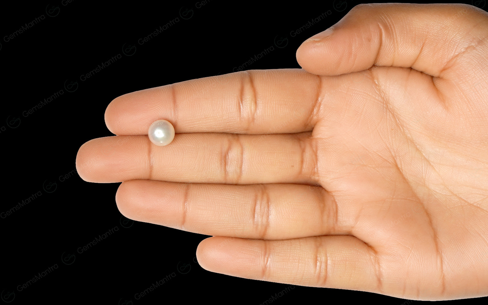 South Sea Pearl - 3.73 Carats