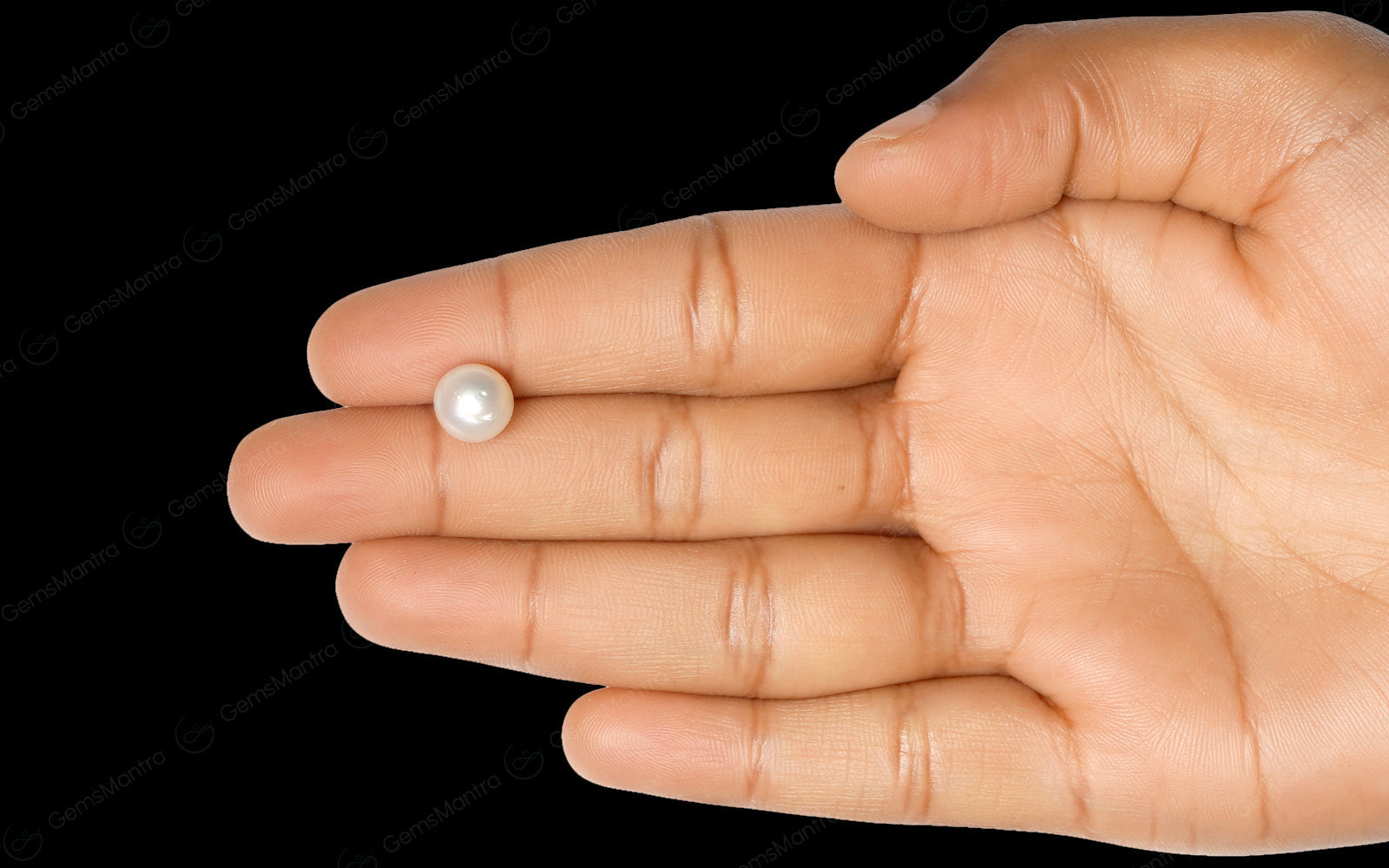 South Sea Pearl - 4.25 Carats