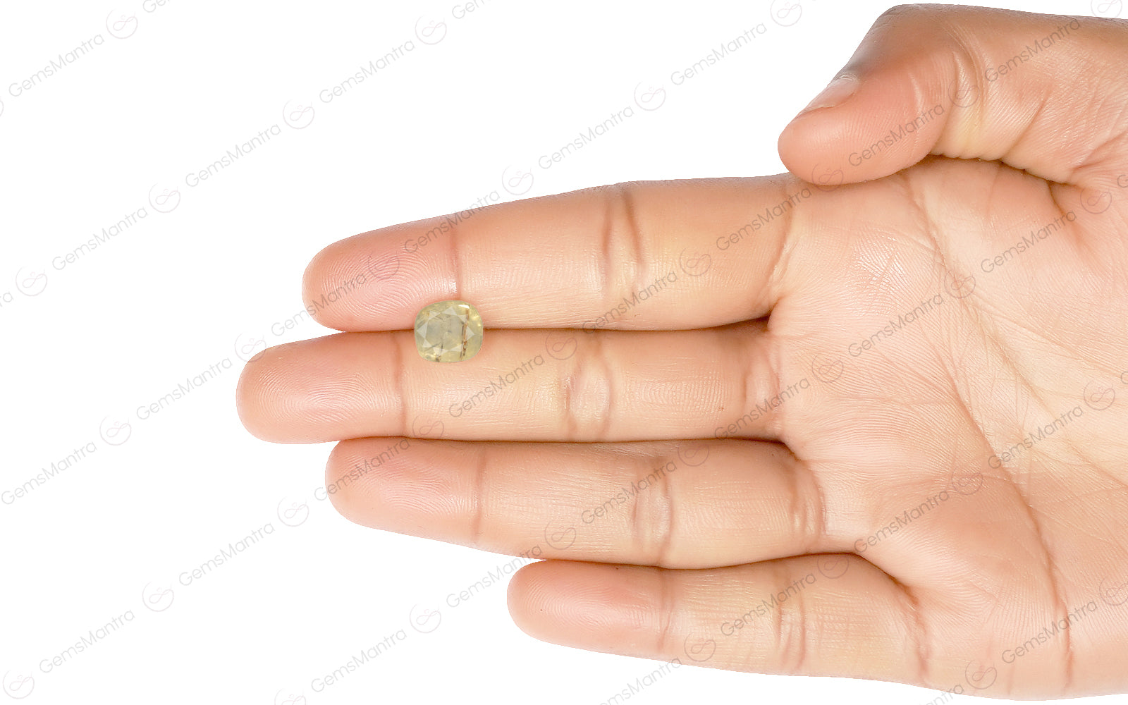 Yellow Sapphire - 3.82 Carats