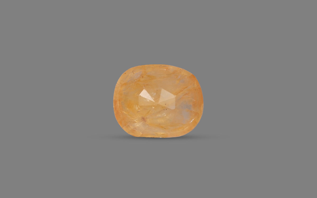 Yellow Sapphire (Pukhraj) – 4.81 Carat / 5.34 Ratti