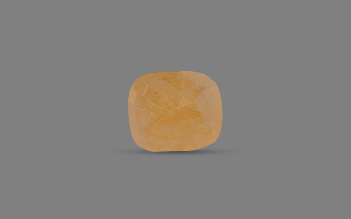 Yellow Sapphire (Pukhraj) – 3.14 Carat / 3.49 Ratti