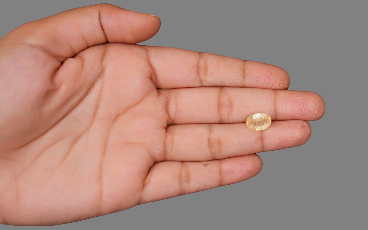 Yellow Sapphire (Pukhraj) – 5.69 Carat / 6.32 Ratti