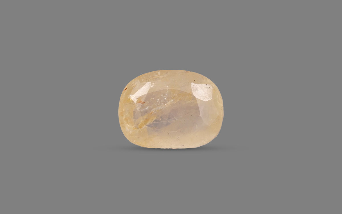 Yellow Sapphire (Pukhraj) – 4.6 Carat / 5.11 Ratti
