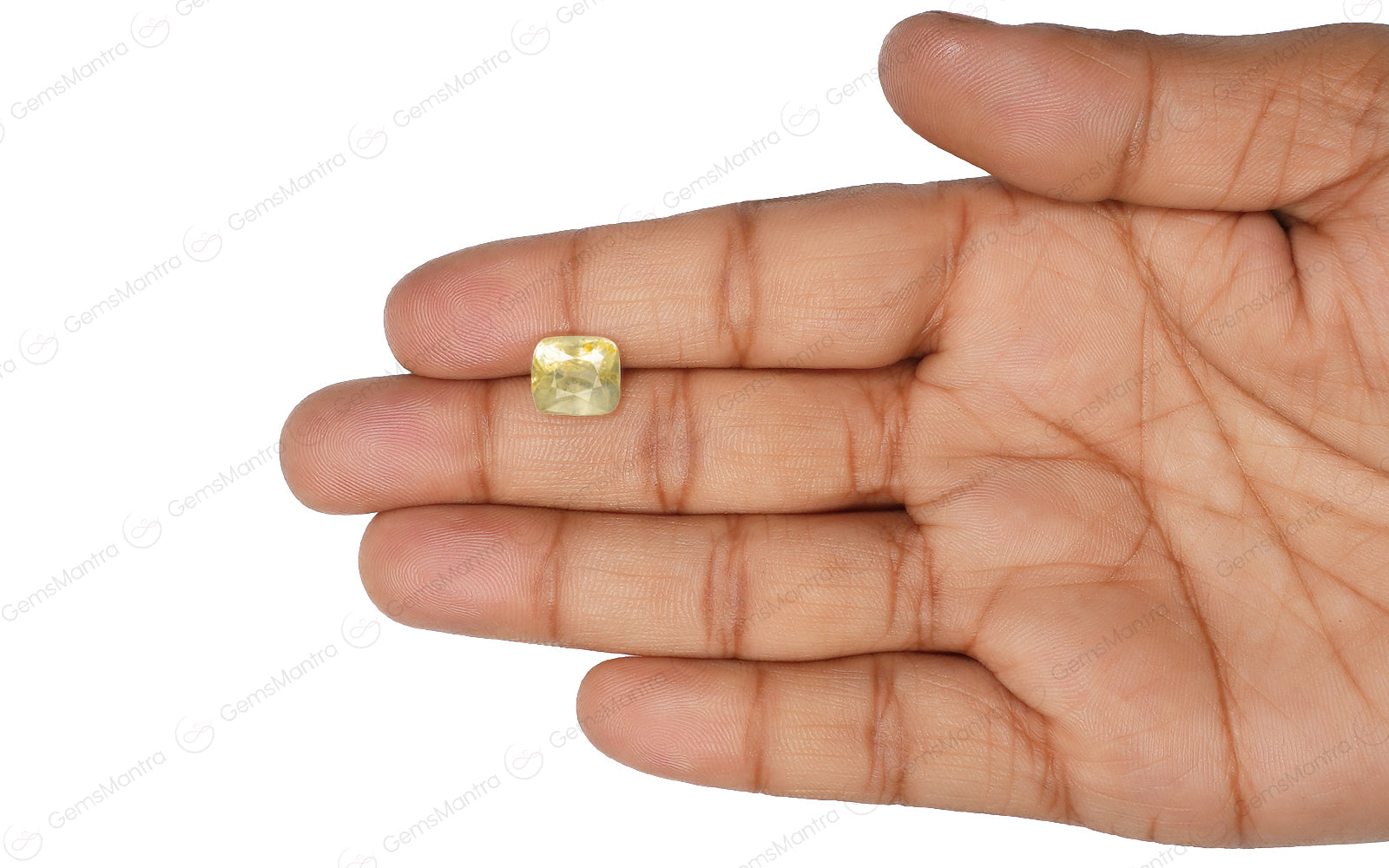 Yellow Sapphire - 5.88 Carats