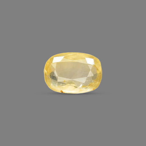 Yellow Sapphire - 3.83 Carats